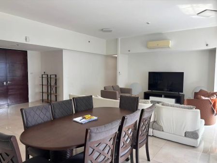 For Lease 4BR in Grand Hyatt Residences North Tower 