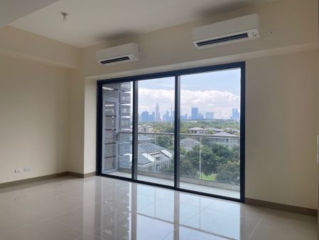 For Lease in Albany Luxury Residences Le Grand Avenue McKinley