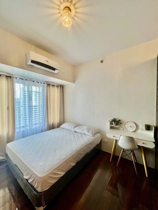 Fully Furnished 1 Bedroom Unit in Air Residences with City View