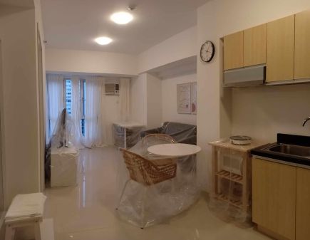 Fully Furnished 1 Bedroom for Rent in The Montane BGC Taguig