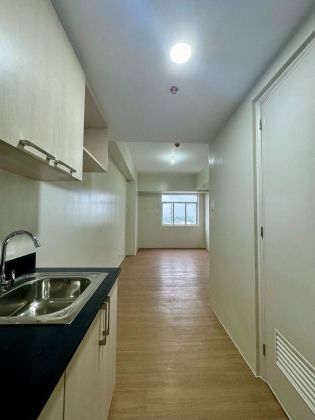 Brand New Studio Unit at Vista Pointe Katipunan near Ateneo