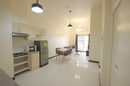 Semi Furnished 2 Bedroom Unit in Lumiere with Parking for Rent (P