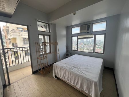 Fully Furnished 2 Bedroom Unit at Manhattan Parkview for Rent
