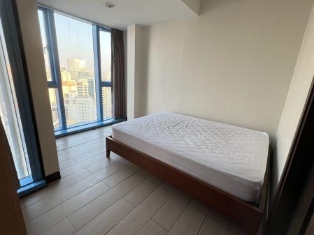 Sophisticated 2 Bedroom Residence for Lease at Three Central