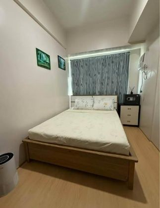 Cozy Fully Furnished 1 Bedroom with Balcony Unit at Park West