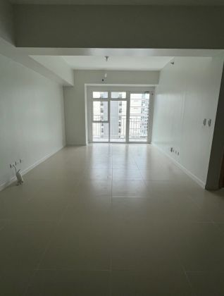 Unfurnished 2 Bedroom Unit at Park Cascades for Rent