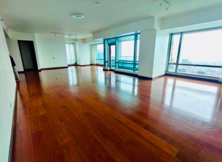 For Lease Luxury 3BR at Horizon Homes the Fort by Shangrila 