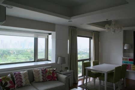Nicely Interiored Unit with High Floor clear view of Manila Golf