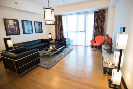 One Serendra 2 Bedroom West Tower with 2 Balconies