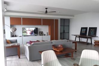 Aspen Tower 3 Bedroom Renovated Condo for Rent Alabang Muntinlupa