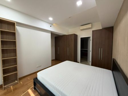 Fully Furnished 3 Bedroom Unit at Shang Salcedo Place for Rent