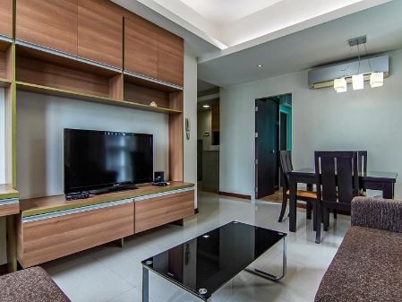 Fully Furnished 1 Bedroom for Rent in Crescent Park Residences