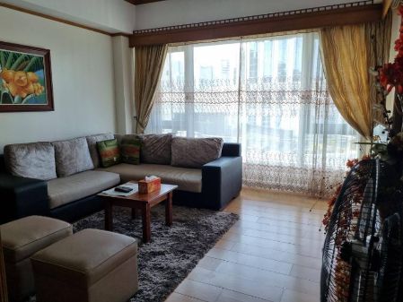 2BR Fully Furnished in Shang Grand Tower