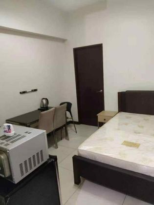 Admiral Baysuites Roxas Blvd Manila 1 Bedroom with Balcony