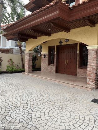 3BR House for Rent in Ayala Alabang Village Muntinlupa