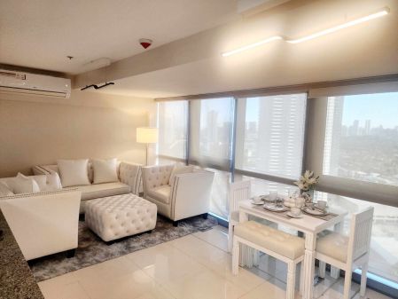 Fully Furnished 2BR in Eastwood Global Plaza Luxury Residence