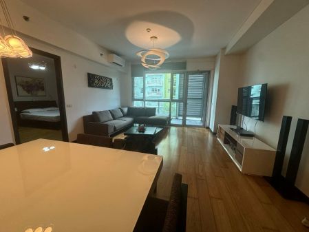 Fully Furnished 1 Bedroom for Lease at One Serendra East Tower