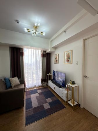 For Rent Premium Furnished 1BR End Unit High Floor City View 