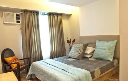 Fully Furnished 2 Bedroom for Rent at One Rockwell Makati