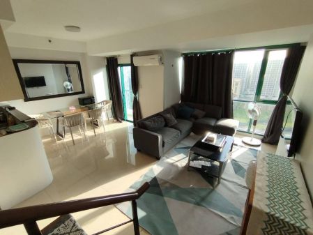 Semi Furnished 2 Bedroom Unit at Bay Garden Club and Residences