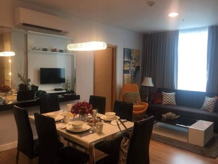 Fully Furnished 2 bedroom with balcony Park Terraces Makati City