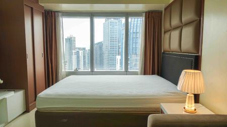 Fully Furnished Studio Unit at One Central Makati for Rent