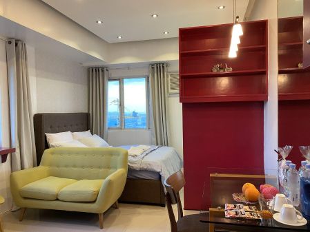 Studio Furnished for Rent in Blue Residences
