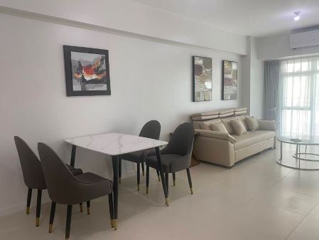 1BR For Lease in Pearl Cascades Arca South