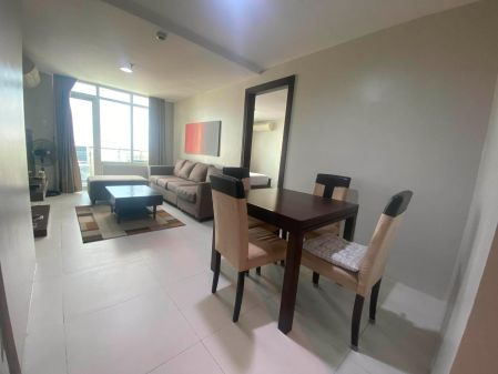 Fully Furnished 1BR with Balcony at Padgett Place Cebu