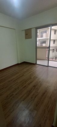 2BR Condo with Parking for Lease in Mulberry Place