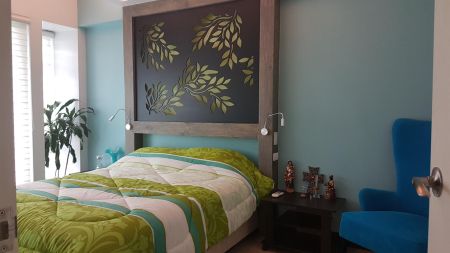 Fully Furnished 3 Bedroom Unit at Parkside Villas for Rent