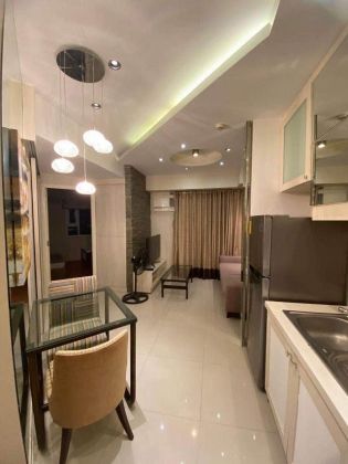 Fully Furnished 1 Bedroom Unit in Trion Tower 1 BGC for Rent