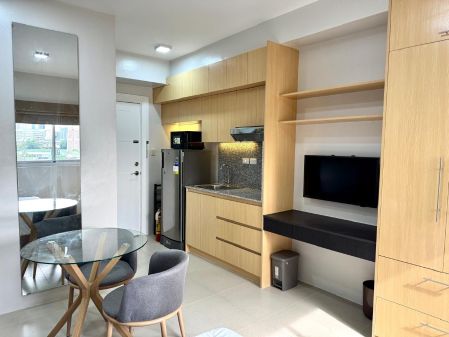 Studio at Midori Residences AS Fortuna near IT Park Cebu