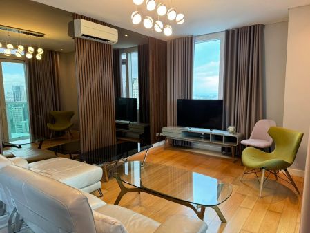 For Rent Park Terraces Legazpi Village Makati PT152338