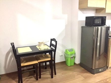 For Rent 1 Bedroom  in The Rise Makati