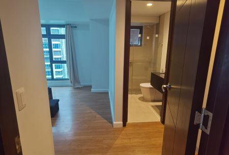 Solstice Tower 2 Bedroom for Lease