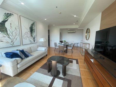 2 Bedroom for Lease at One Mckinley Place BGC