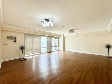 3 Bedroom Unit for Lease in Three Salcedo Place Makati City