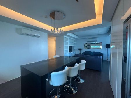 Alphaland Makati Place 2 Bedroom for Rent