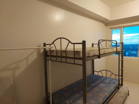 Fully Furnished 1 Bedroom Unit at Blue Residences for Rent