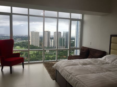 Fully Furnished Studio for Rent Two Serendra The Fort