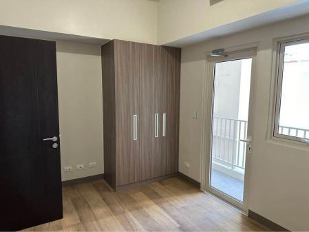 1 Bedroom Unfurnished for Rent at Park McKinley West