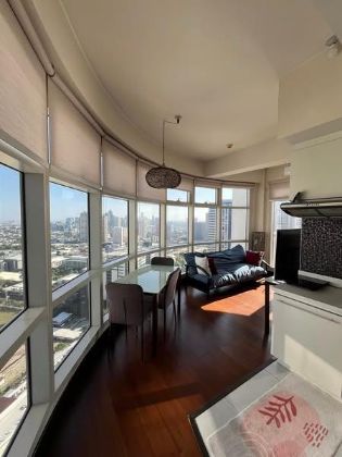 1BR Unit in Twin Oaks Place Fully Furnished for Rent