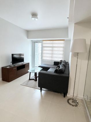 109 sqm 3 Bedroom Condo for Rent at Two Serendra Red Oak