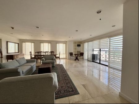 For Rent 3 Bedroom Unit with Maids Room at Manhattan Square