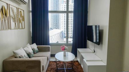 Fully Furnished 1 Bedroom Unit at One Central Makati for Rent