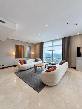 3BR at Two Roxas Triangle Makati City