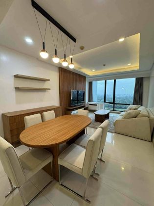 Semi Furnished 3 Bedroom Unit at Bellagio Towers for Rent