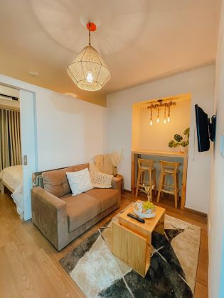 Sunset View 1BR Condo for Rent at the Rise Makati