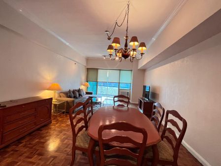 Fully Furnished 2BR with Balcony in The Frabella 1 Makati